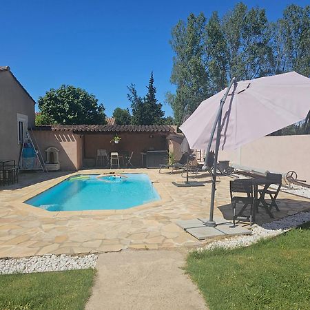 Tylyan Villa Le Thor Exterior foto